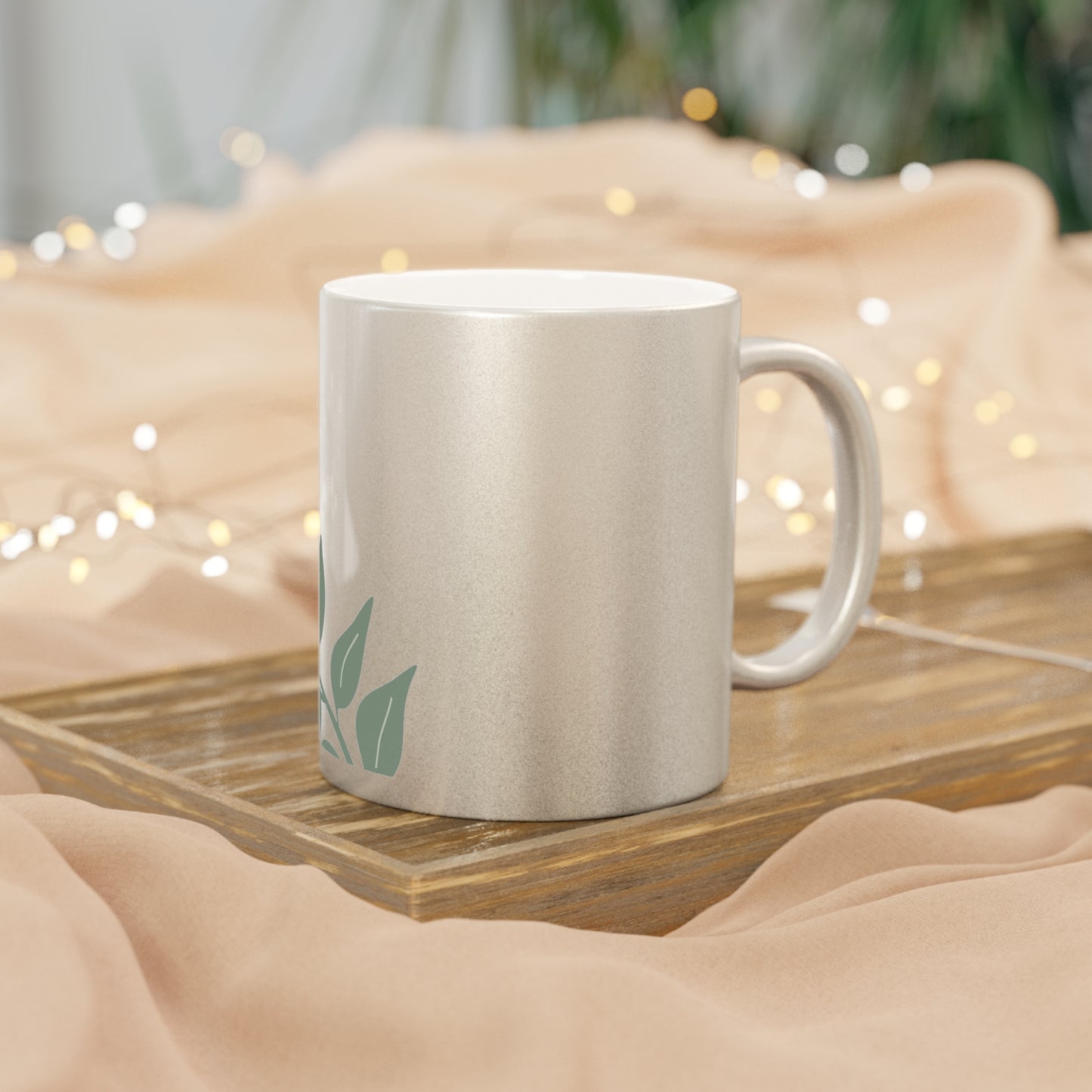 Nature-Inspired Metallic Mug - Elegant Silver/Gold Design